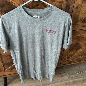 YETI Heather Gray Short Sleeve Tee